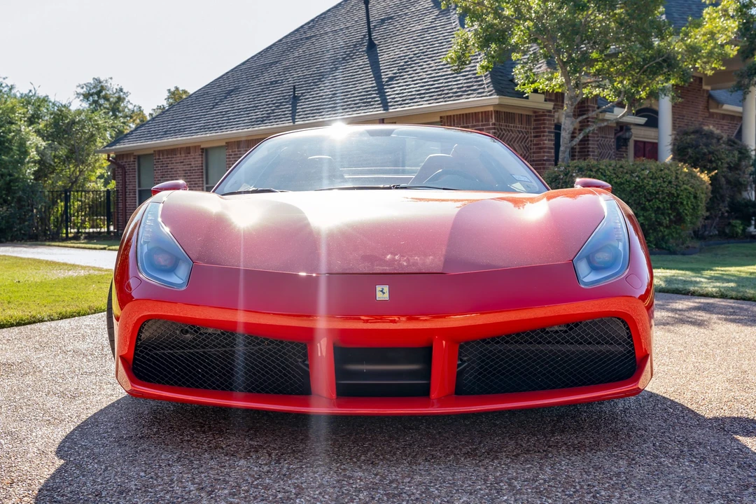2018 Ferrari 488 Spider - Image 9 of 31