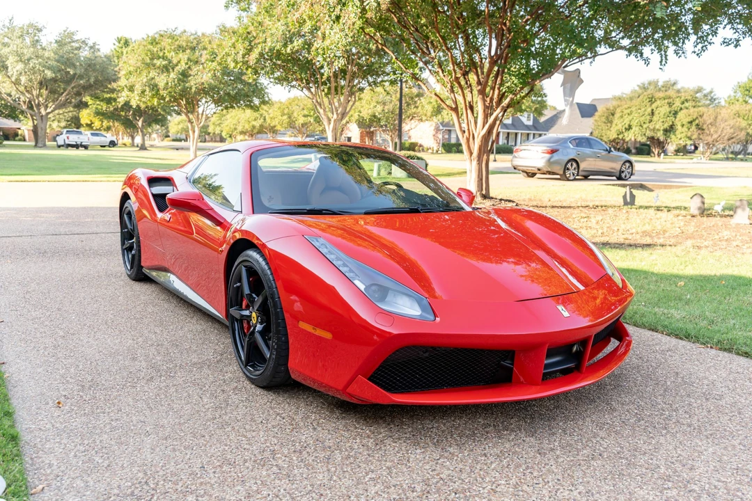 2018 Ferrari 488 Spider - Image 19 of 31