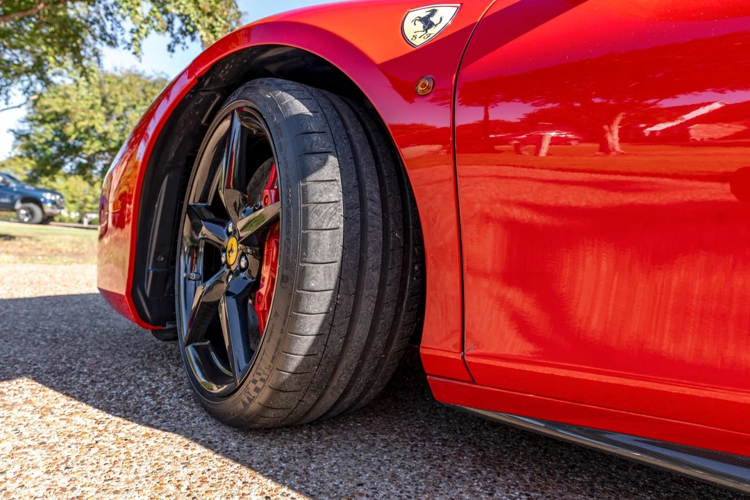 2018 Ferrari 488 Spider - Image 26 of 31