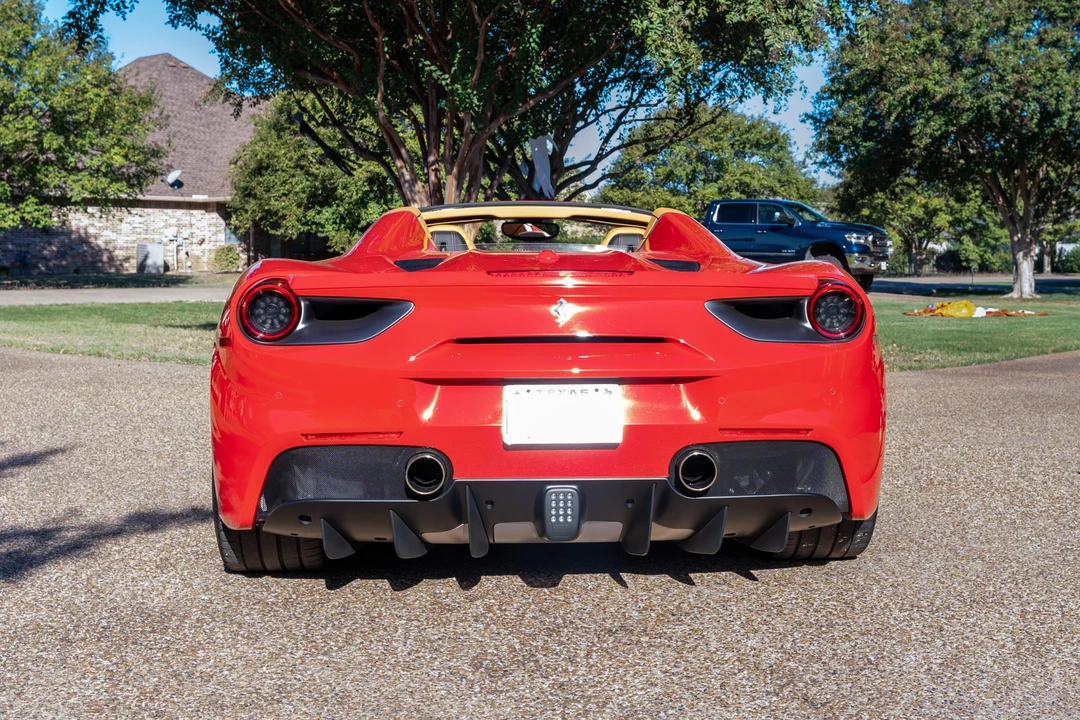 2018 Ferrari 488 Spider - Image 5 of 31