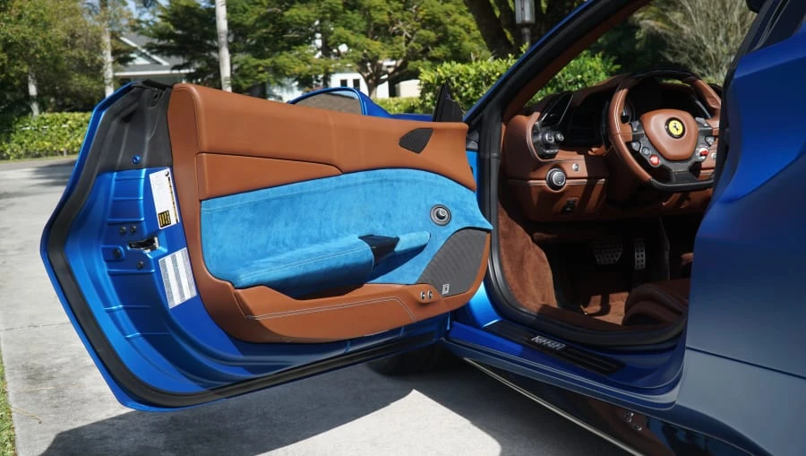 2018 Ferrari 488 Spider - Image 28 of 31