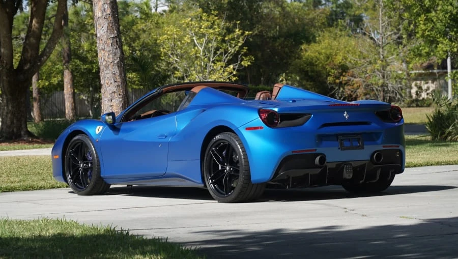 2018 Ferrari 488 Spider - Image 8 of 31