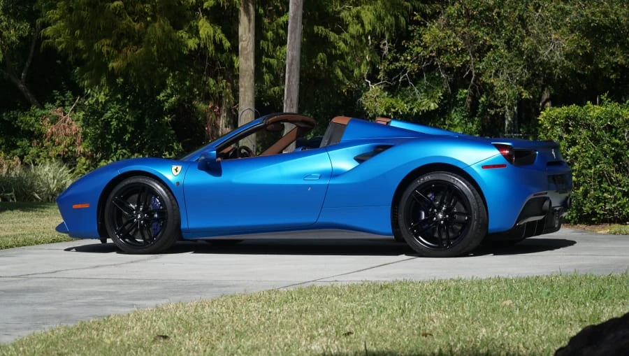 2018 Ferrari 488 Spider - Image 16 of 31