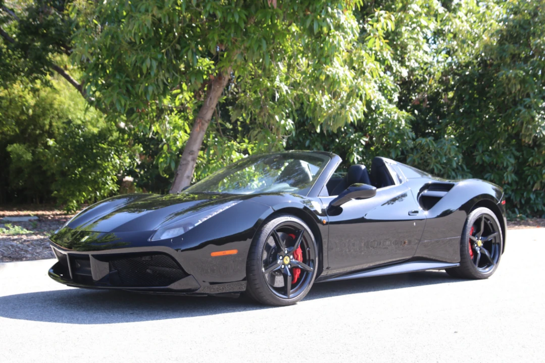 2018 Ferrari 488 Spider - Image 2 of 31
