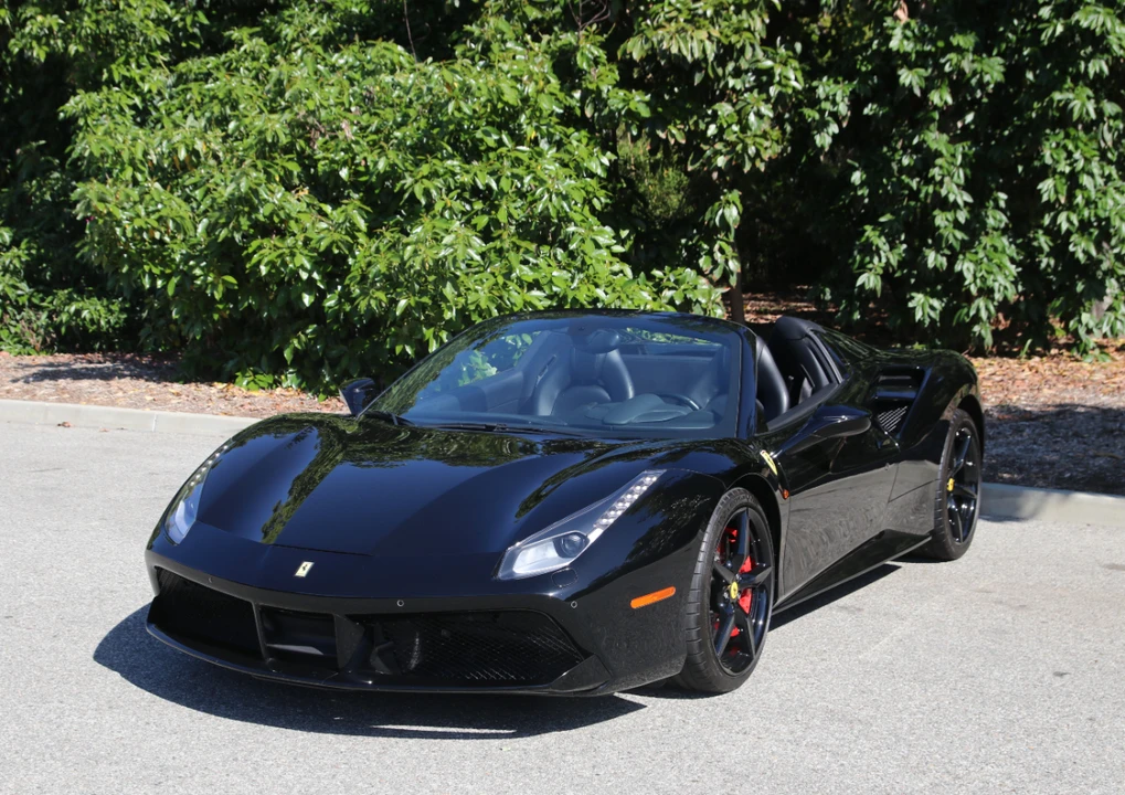 2018 Ferrari 488 Spider - Image 7 of 31