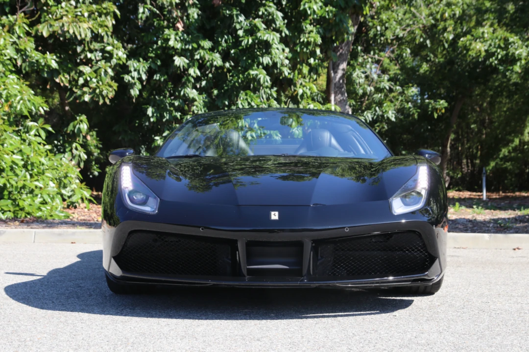 2018 Ferrari 488 Spider - Image 8 of 31
