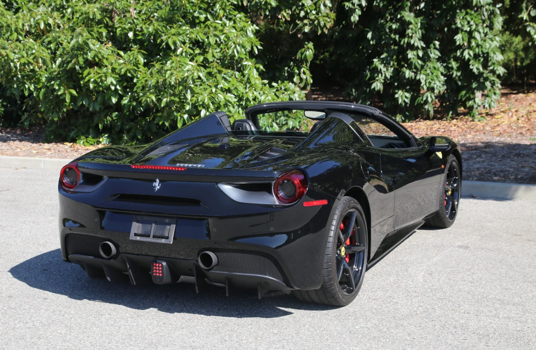 2018 Ferrari 488 Spider - Image 23 of 31
