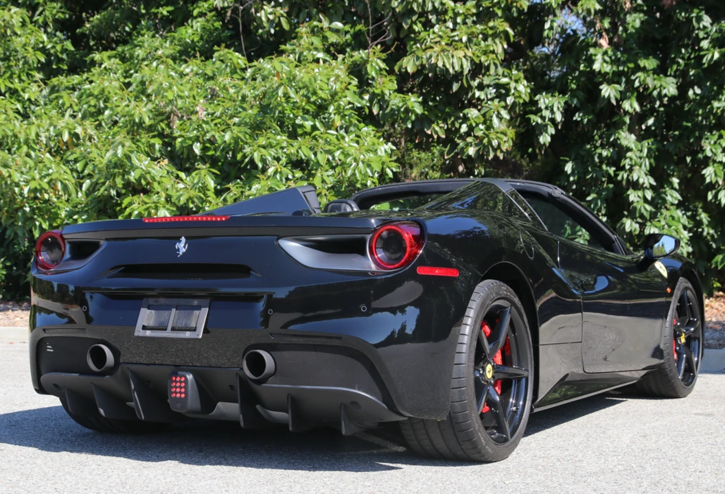 2018 Ferrari 488 Spider - Image 24 of 31