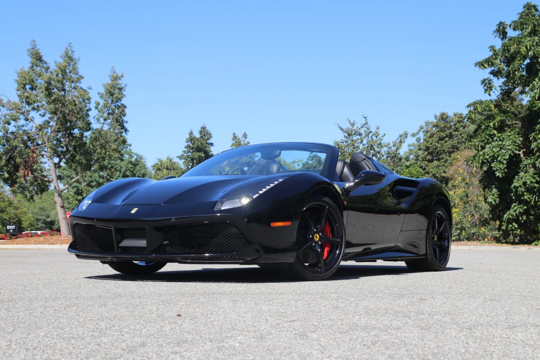 2018 Ferrari 488 Spider - Image 4 of 31