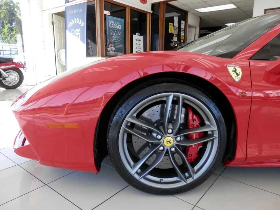 2018 Ferrari 488 Spider - Image 4 of 17