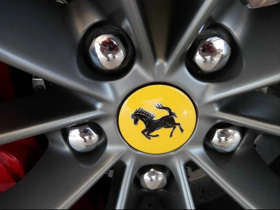 2018 Ferrari 488 Spider - Image 5 of 17