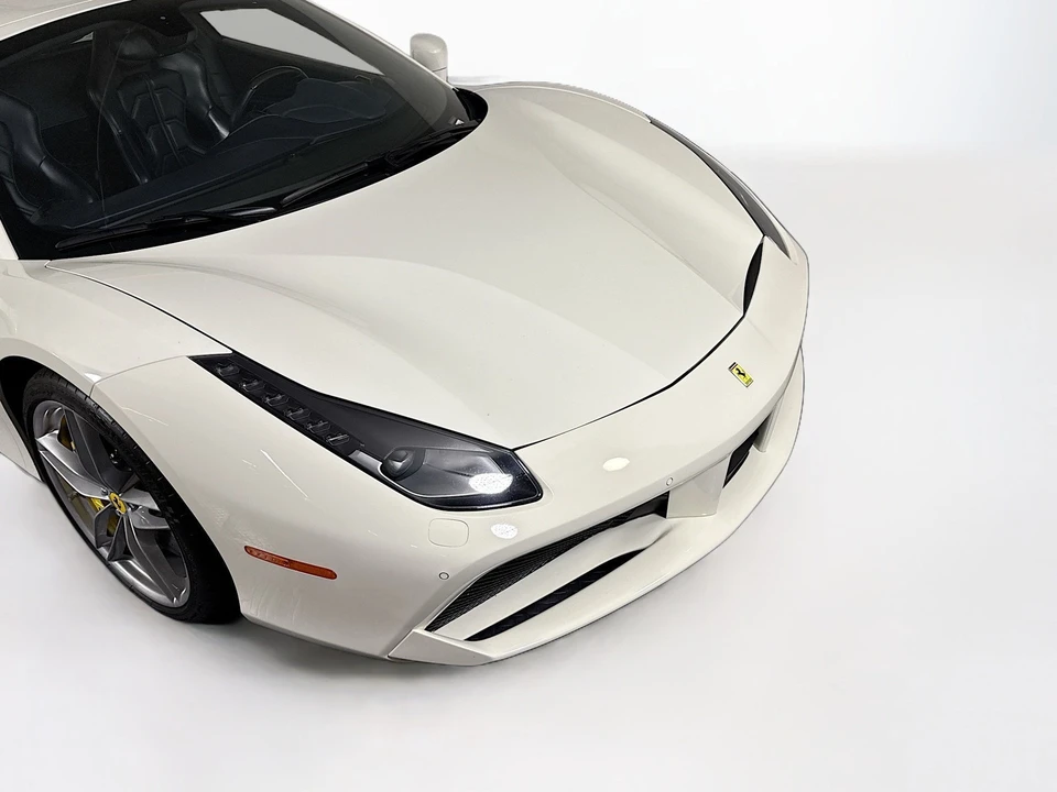 2018 Ferrari 488 Spider - Image 25 of 29