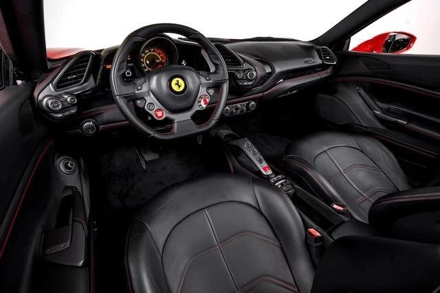 2018 Ferrari 488 Spider - Image 27 of 31