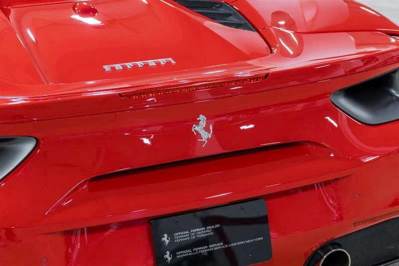 2018 Ferrari 488 Spider - Image 21 of 31