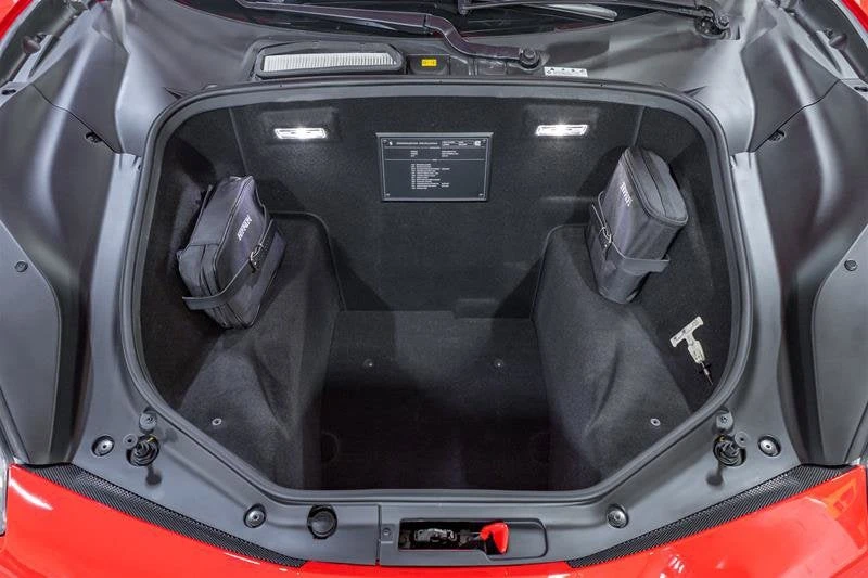 2018 Ferrari 488 Spider - Image 7 of 31