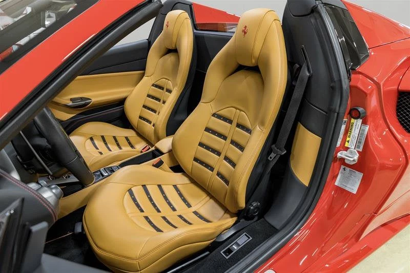 2018 Ferrari 488 Spider - Image 25 of 31