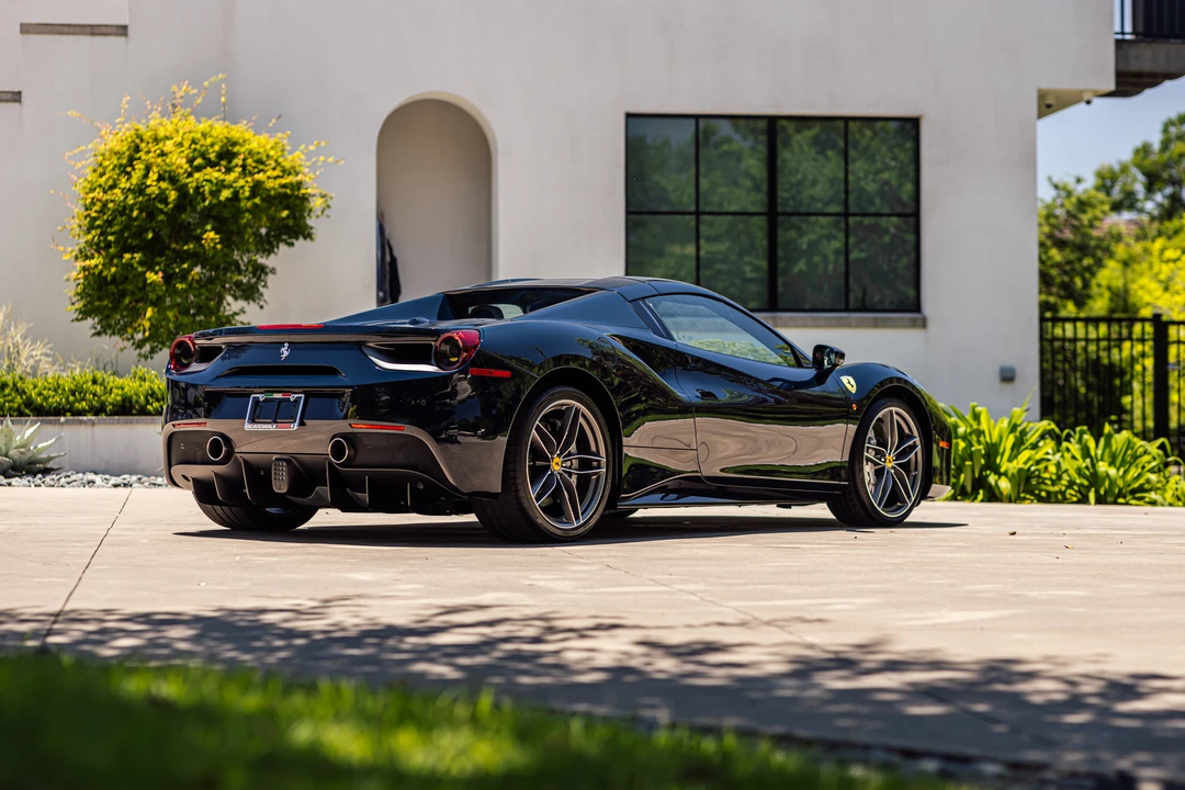 2018 Ferrari 488 Spider - Image 7 of 31
