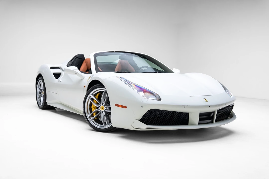 2018 Ferrari 488 Spider - Image 30 of 31