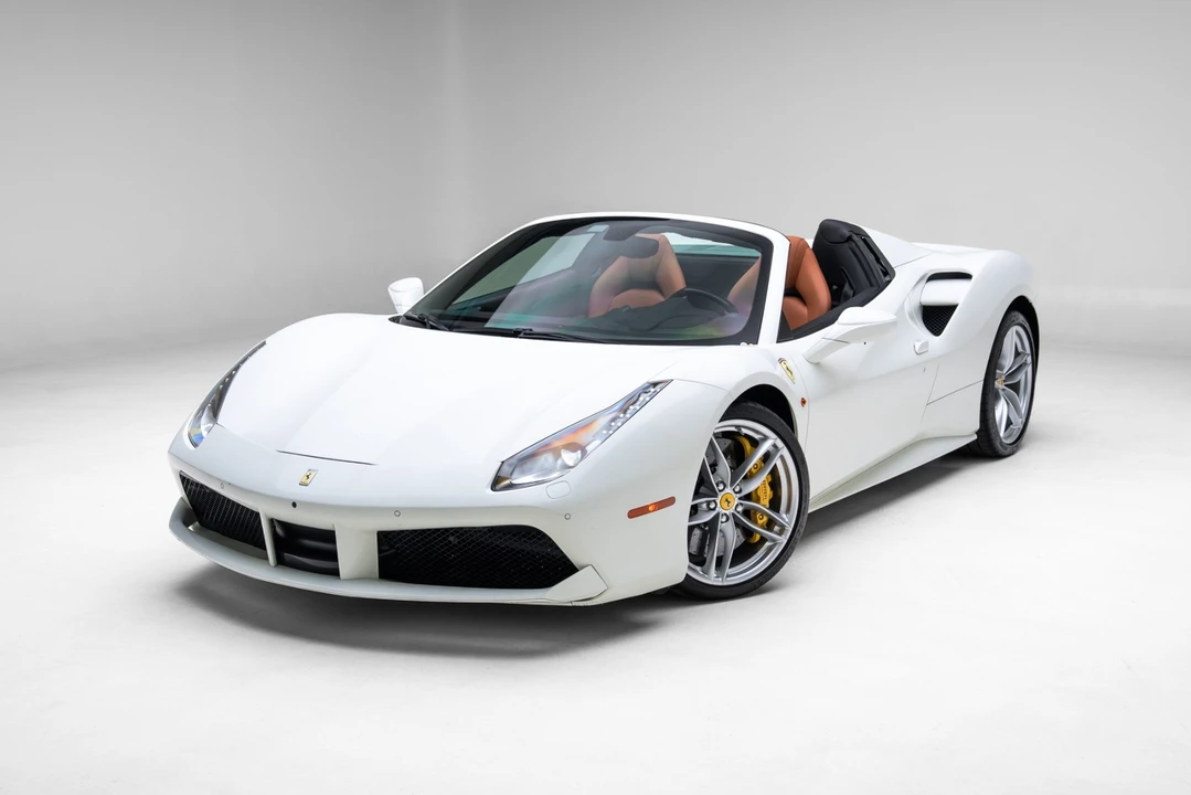2018 Ferrari 488 Spider - Image 25 of 31