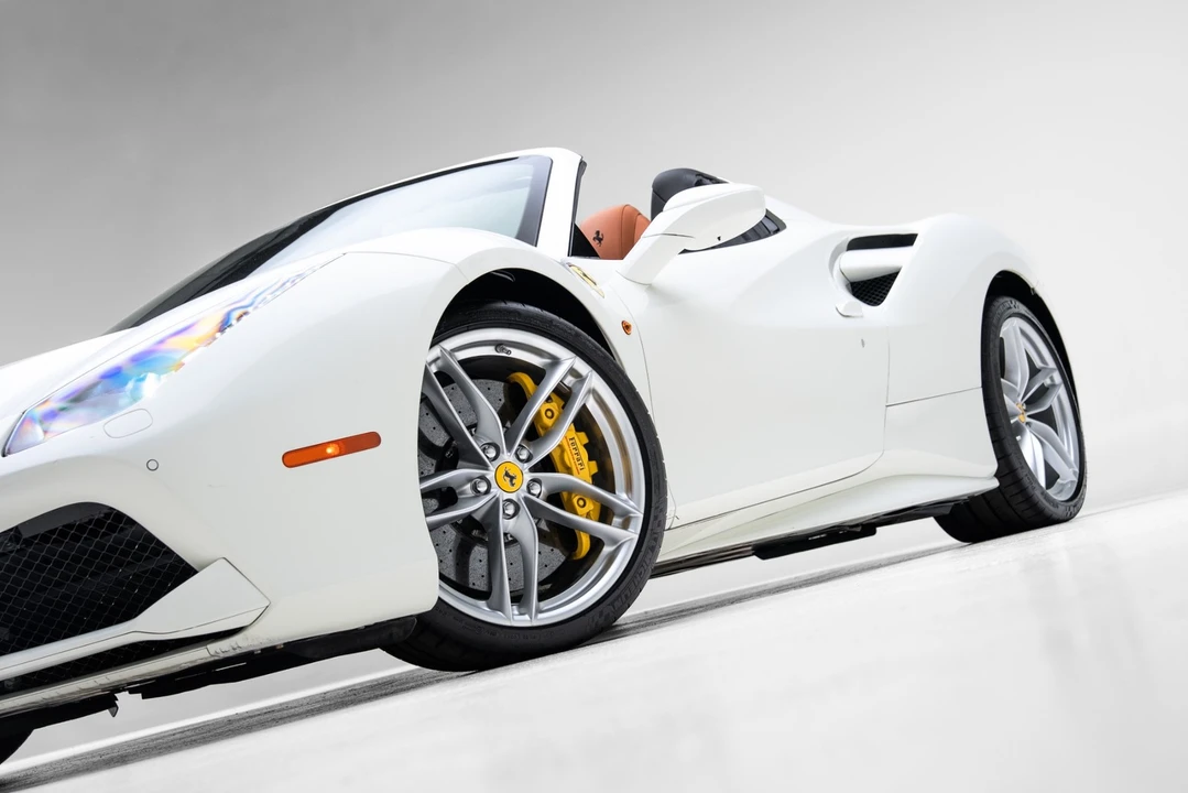 2018 Ferrari 488 Spider - Image 26 of 31
