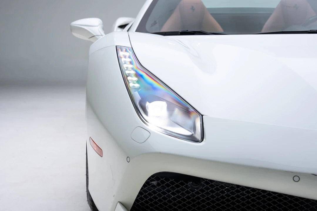 2018 Ferrari 488 Spider - Image 12 of 21