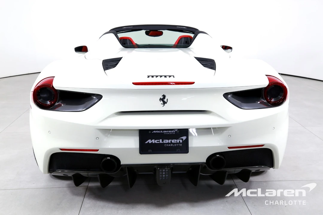 2018 Ferrari 488 Spider - Image 8 of 31