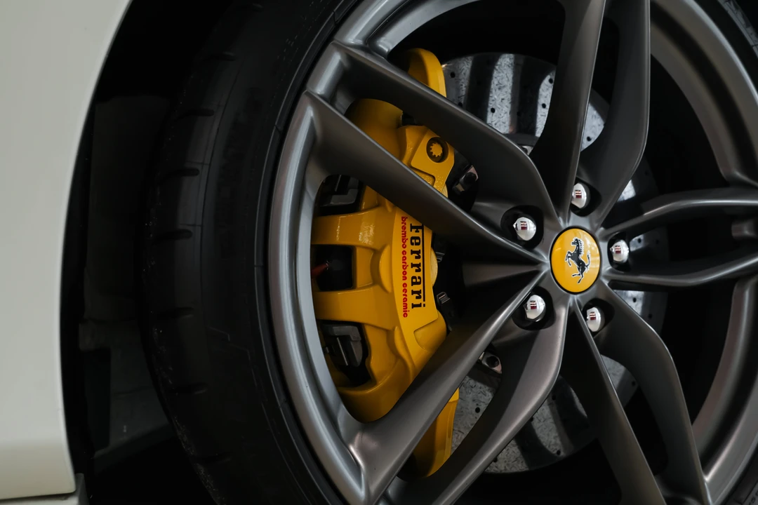 2018 Ferrari 488 Spider - Image 24 of 31
