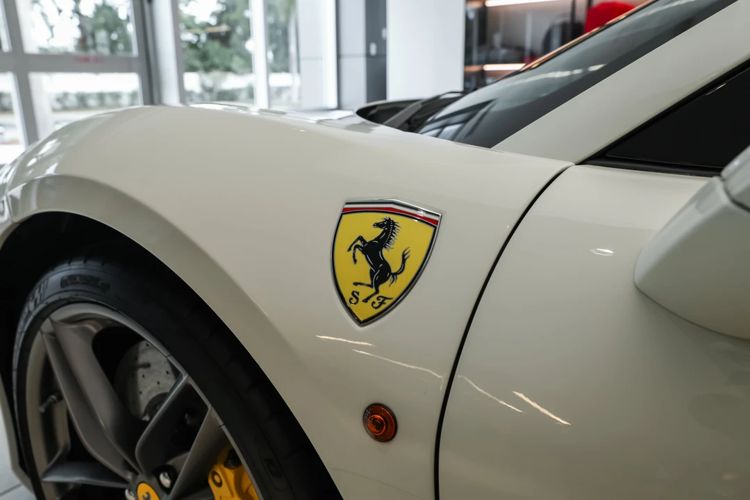 2018 Ferrari 488 Spider - Image 17 of 31
