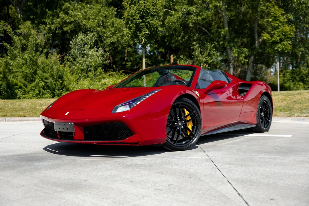 2018 Ferrari 488 Spider - Image 8 of 31