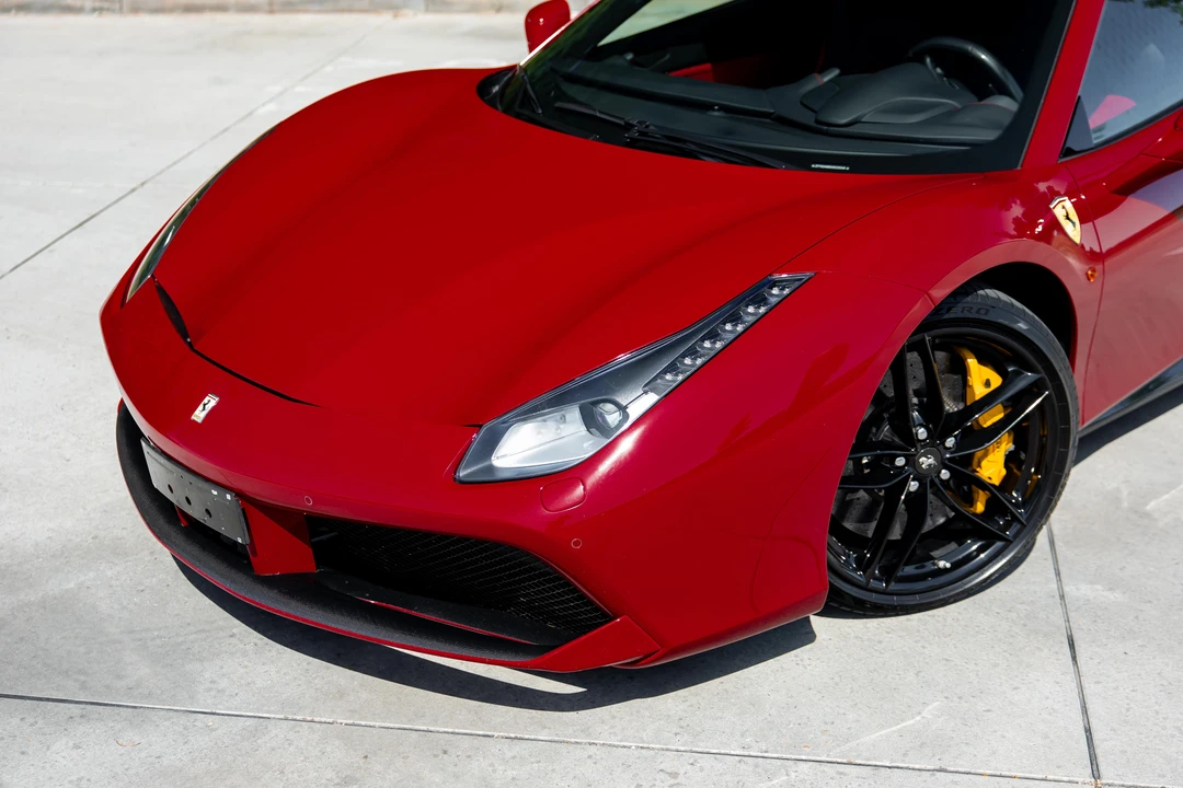 2018 Ferrari 488 Spider - Image 29 of 31