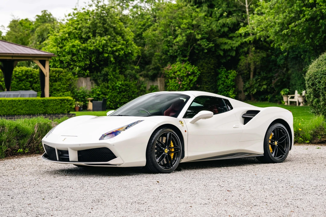 2018 Ferrari 488 Spider - Image 8 of 31