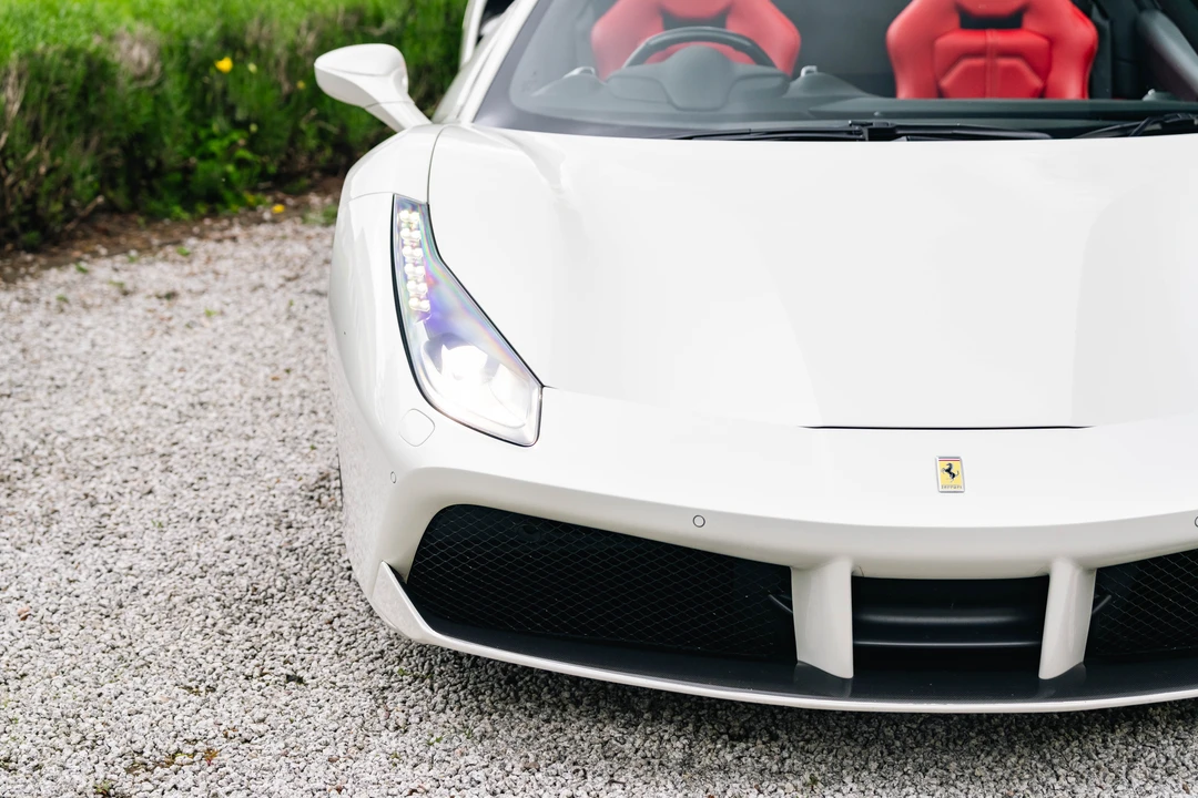 2018 Ferrari 488 Spider - Image 9 of 31