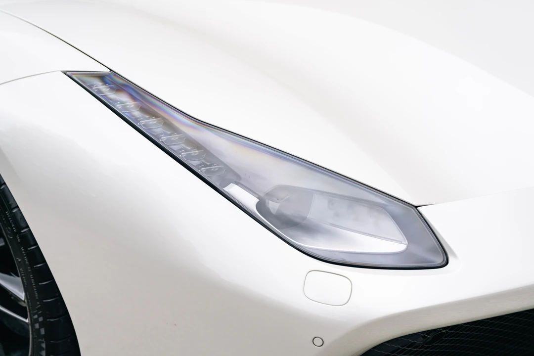 2018 Ferrari 488 Spider - Image 15 of 31