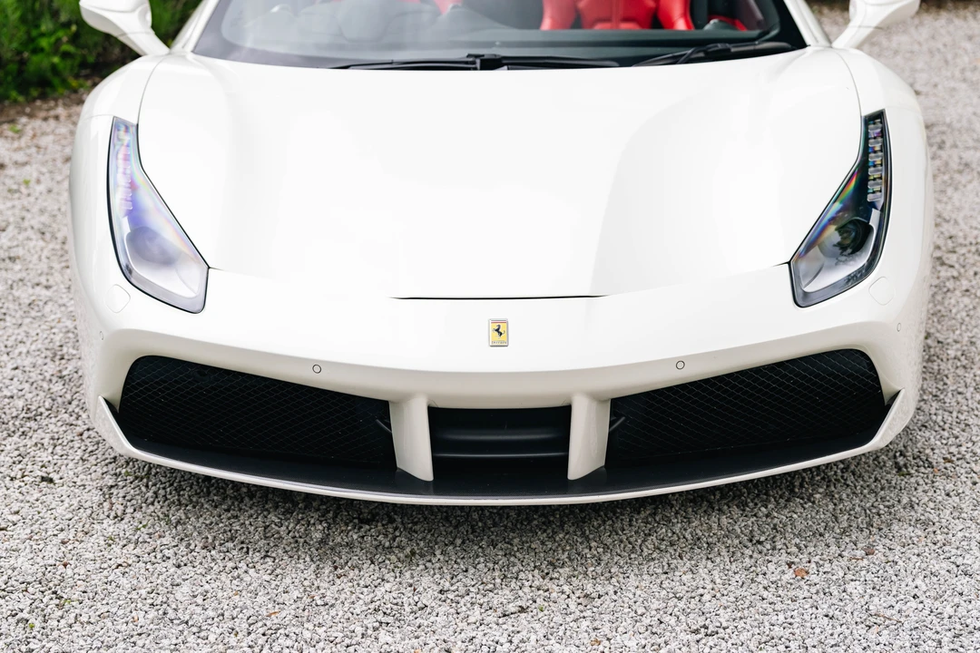 2018 Ferrari 488 Spider - Image 18 of 31