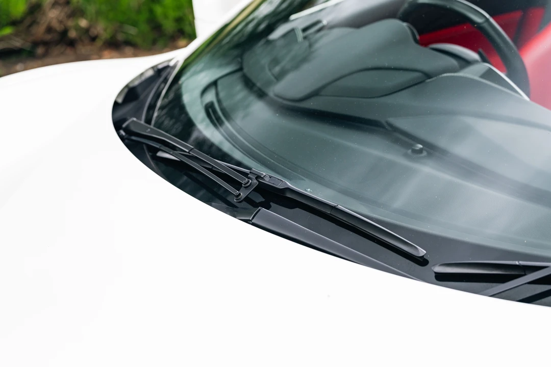 2018 Ferrari 488 Spider - Image 19 of 31