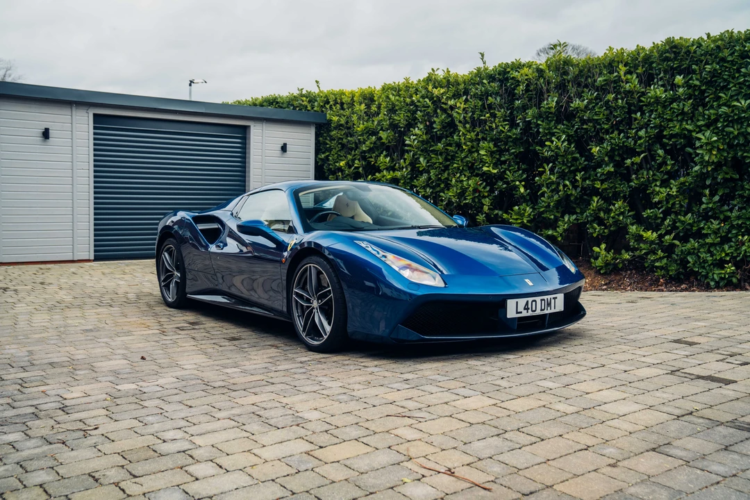 2018 Ferrari 488 Spider - Image 13 of 31