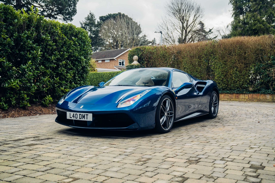 2018 Ferrari 488 Spider - Image 14 of 31