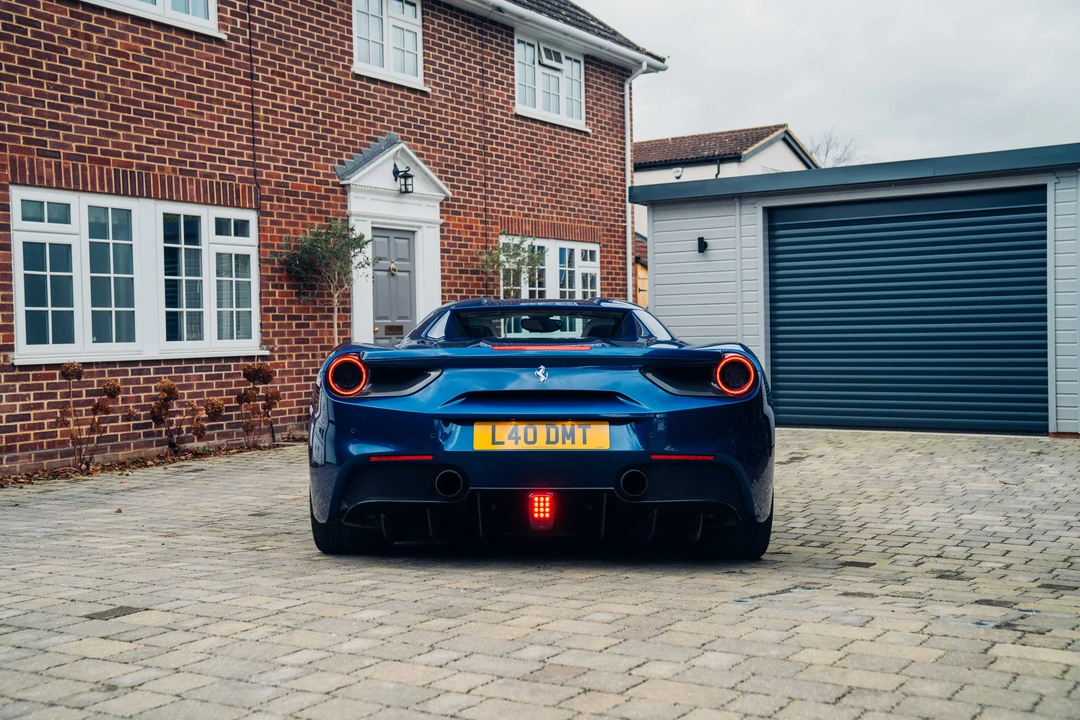 2018 Ferrari 488 Spider - Image 7 of 31