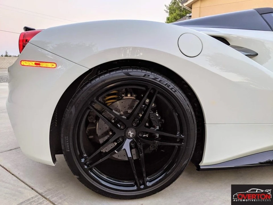 2018 Ferrari 488 Spider - Image 8 of 16