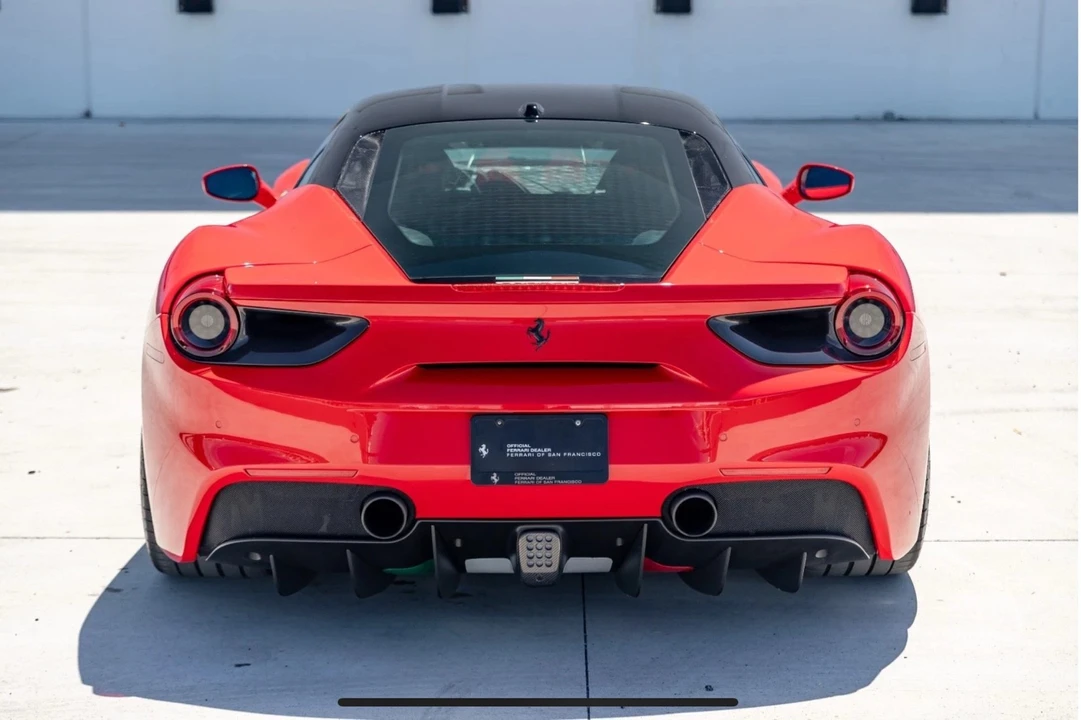 2018 Ferrari 488 - Image 9 of 16