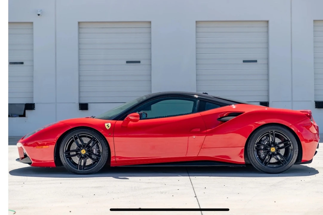 2018 Ferrari 488 - Image 5 of 16