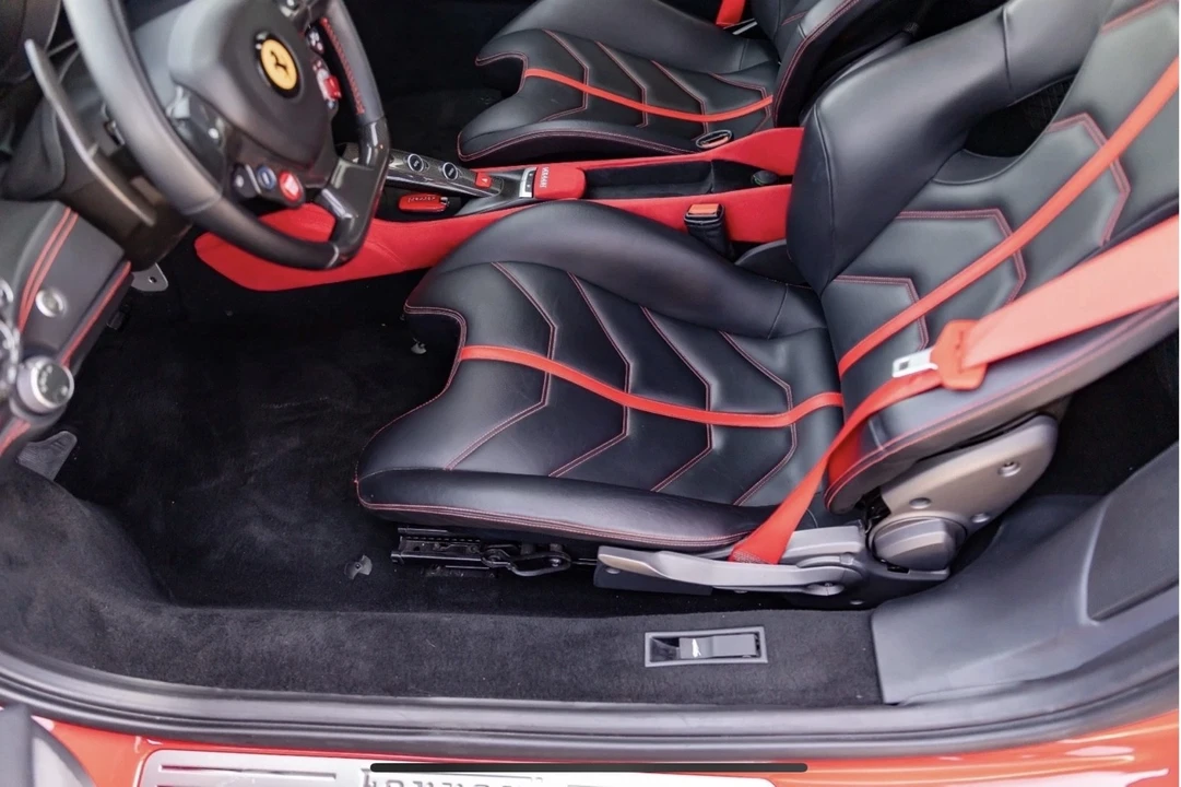 2018 Ferrari 488 - Image 13 of 16