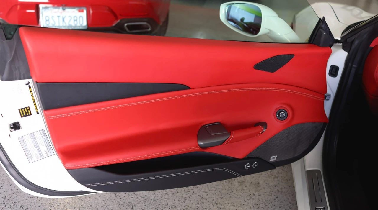 2018 Ferrari 488 GTB - Image 18 of 21