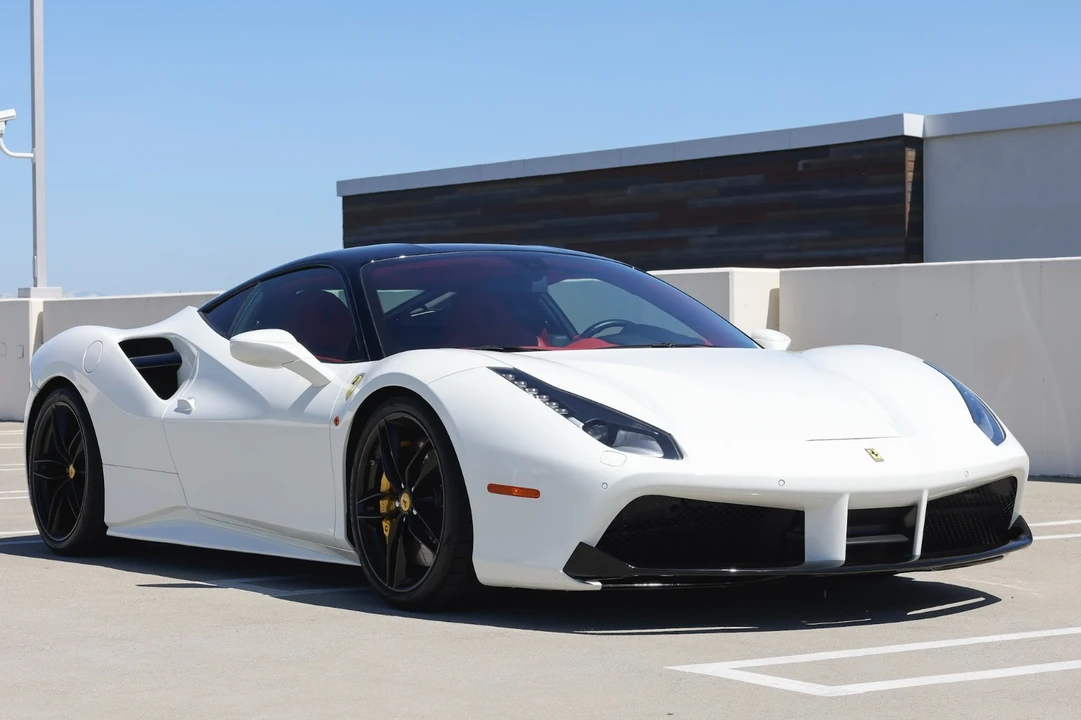 2018 Ferrari 488 GTB - Image 15 of 21