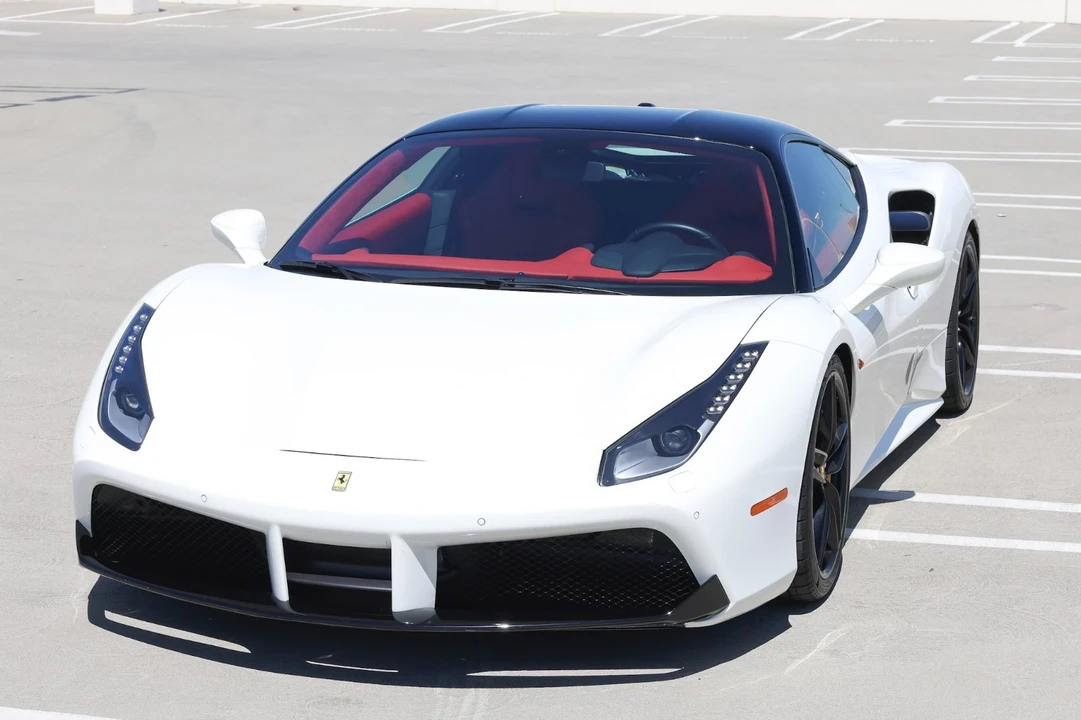2018 Ferrari 488 GTB - Image 17 of 21