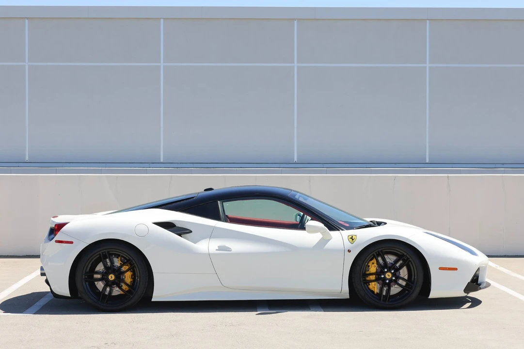 2018 Ferrari 488 GTB - Image 5 of 21