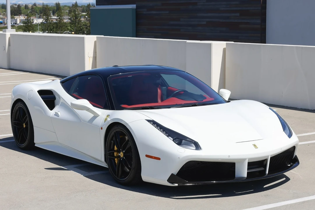2018 Ferrari 488 GTB - Image 2 of 21