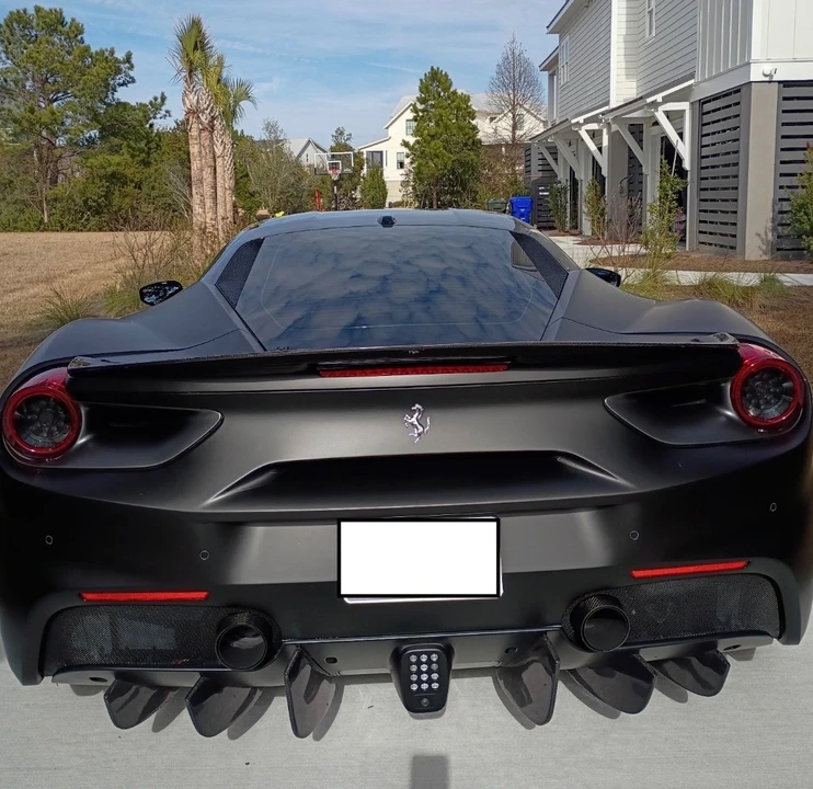 2018 Ferrari 488 - Image 10 of 18
