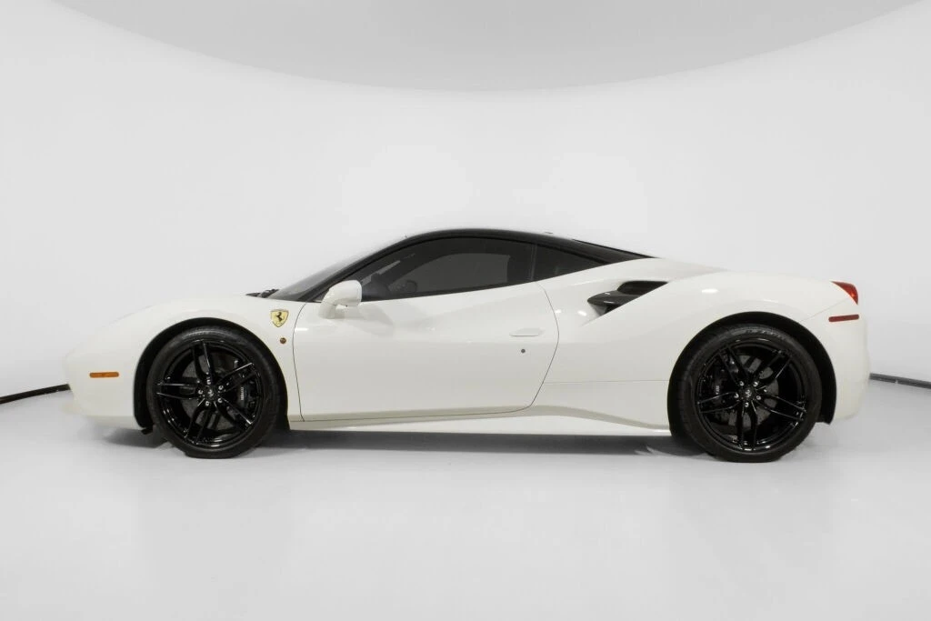 2018 Ferrari 488 - Image 3 of 21