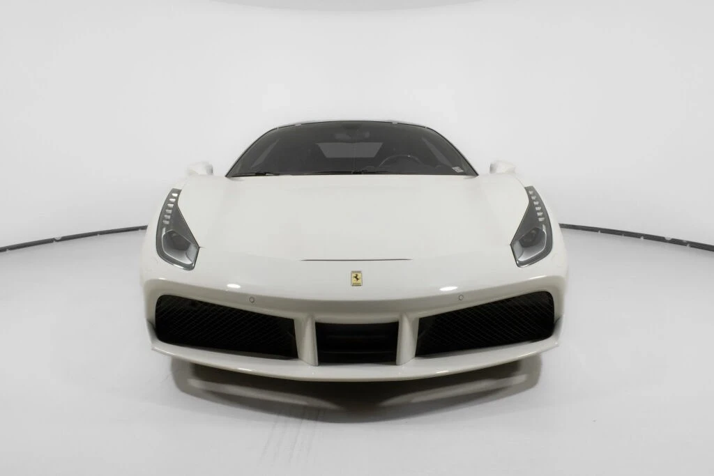 2018 Ferrari 488 - Image 13 of 21